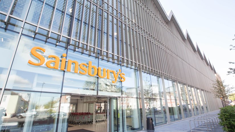 [Translate to Deutsch:] Sainsbury's is transforming its logistics and fulfillment network with Körber's warehouse management system.